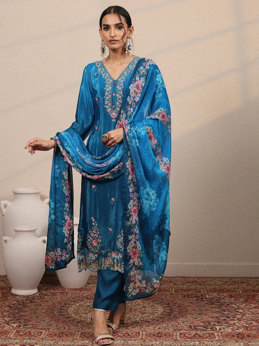 Women Floral Embroidered Regular Thread Work Silk Crepe Kurta with Trousers & With Dupatta