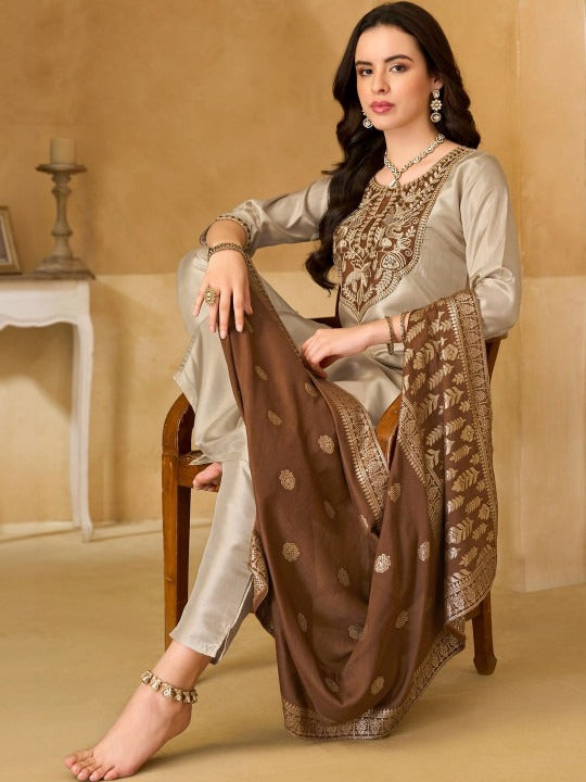 Women Ethnic Motifs Embroidered Regular Thread Work Kurta with Trousers & With Dupatta