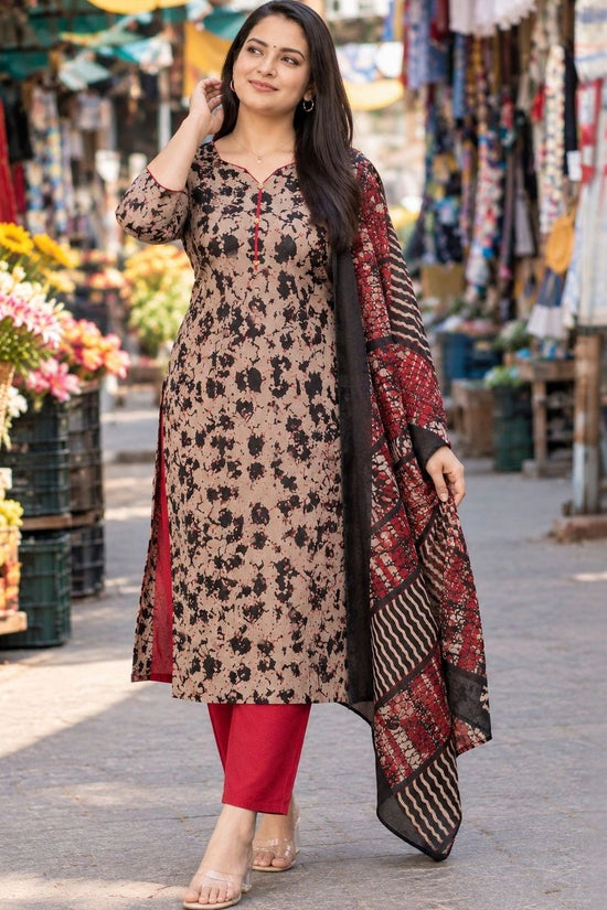 Women Ethnic Motifs Printed Regular Kurta with Trousers & With Dupatta