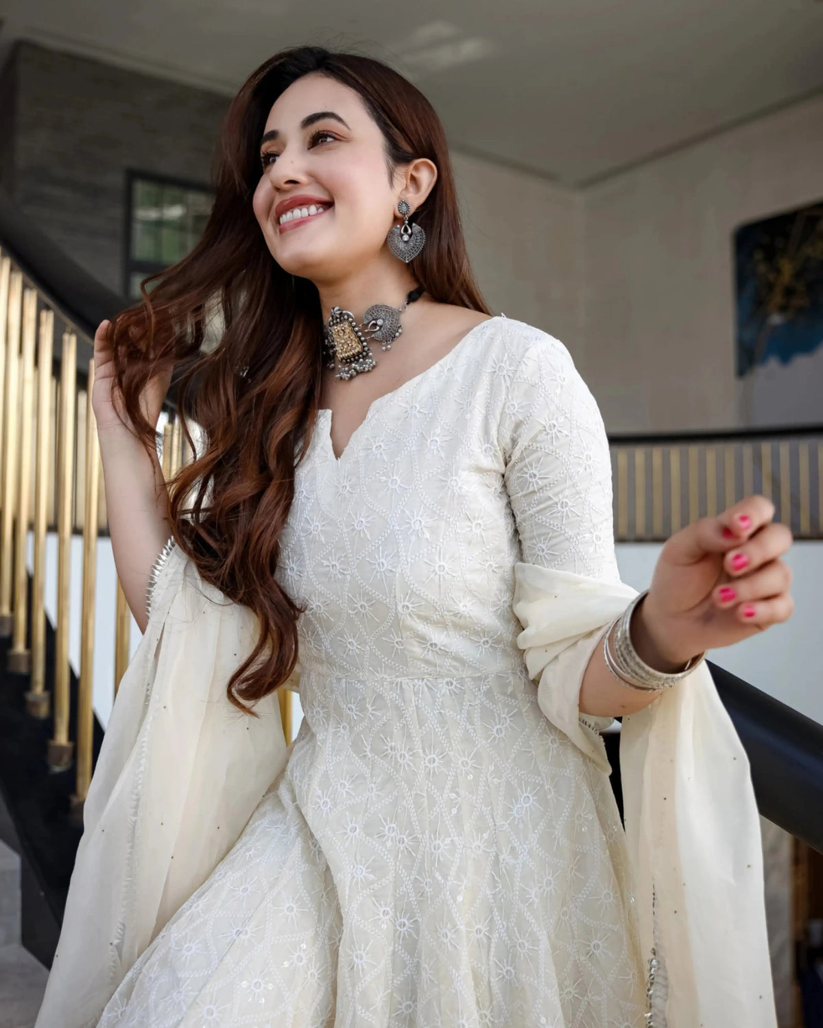 Women's Off-White Chikankari Kurta Set with Dupatta