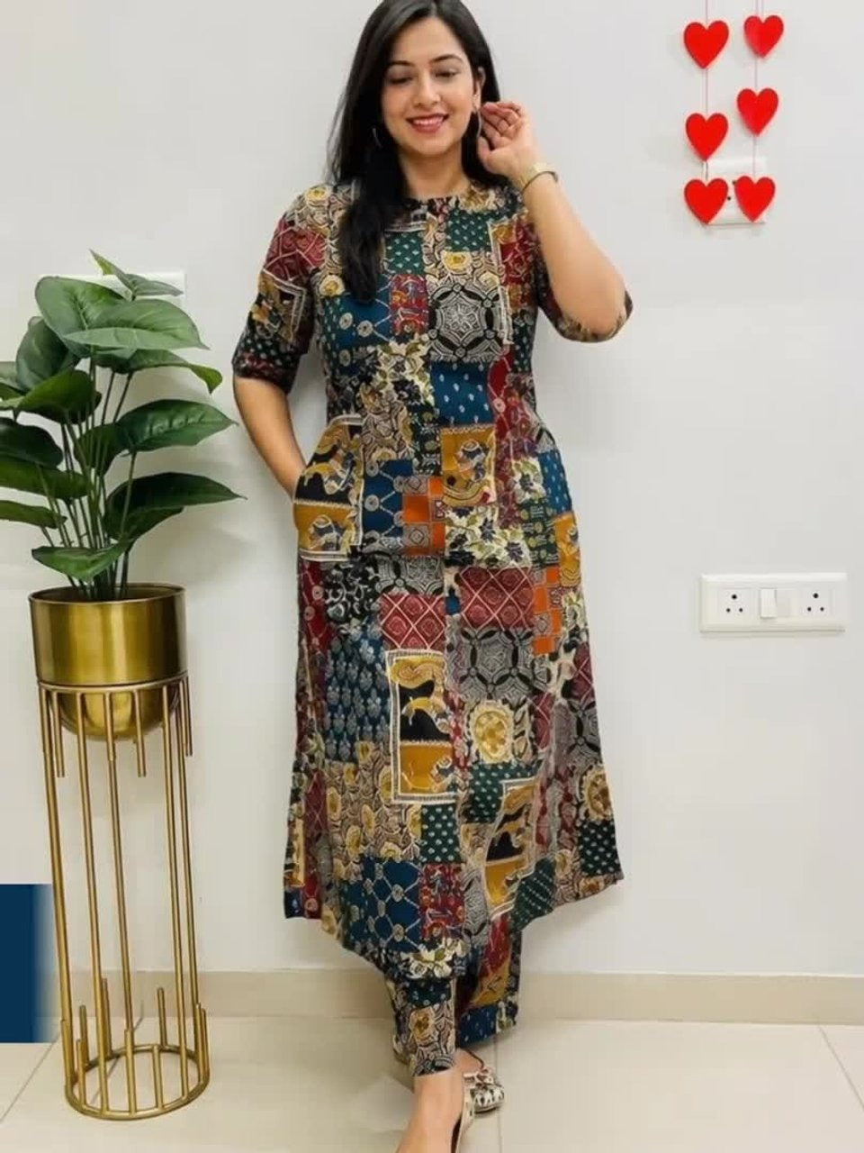 Women Ethnic Motifs Printed Regular Pure Cotton Kurta with Trousers