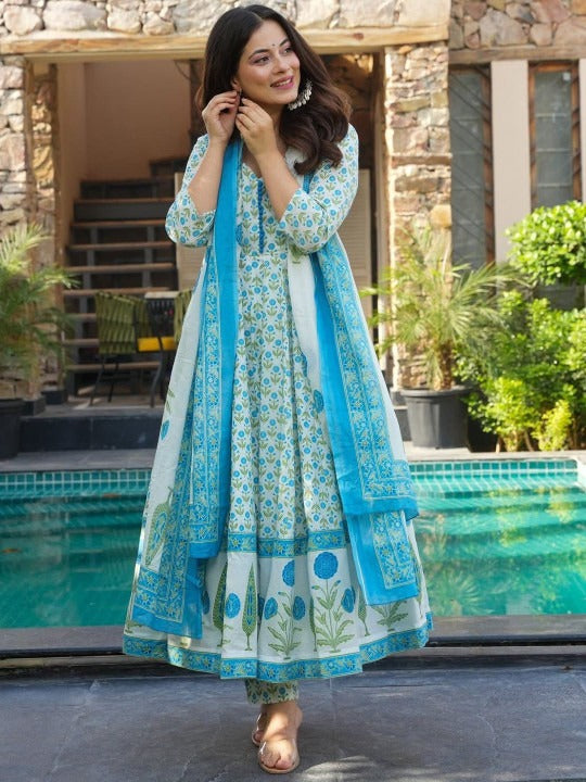Floral Printed Sweetheart Neck Anarkali Kurta With Trousers & Dupatta