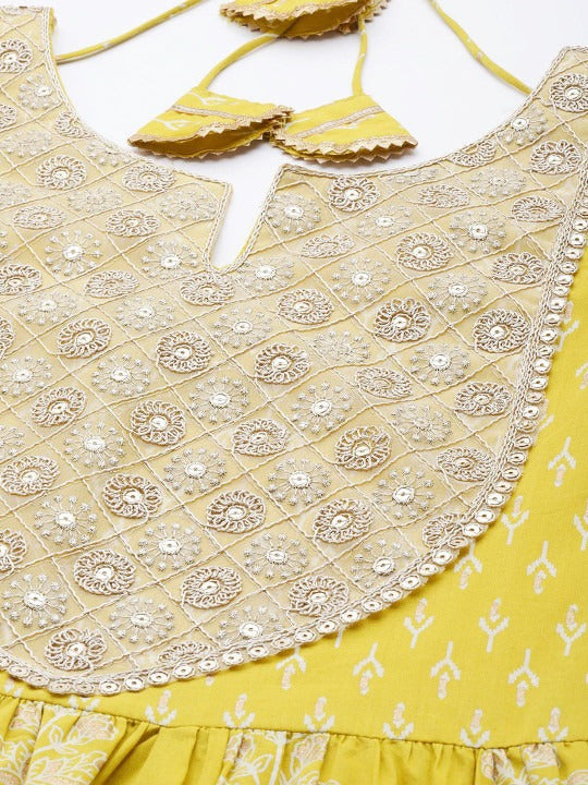 Women Floral Printed Sequinned Work High Slit Kurta with Palazzos & Dupatta