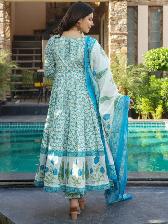 Floral Printed Sweetheart Neck Anarkali Kurta With Trousers & Dupatta