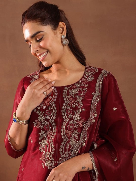 Women Ethnic Motifs Yoke Design Regular Kurta with Trousers & With Dupatta