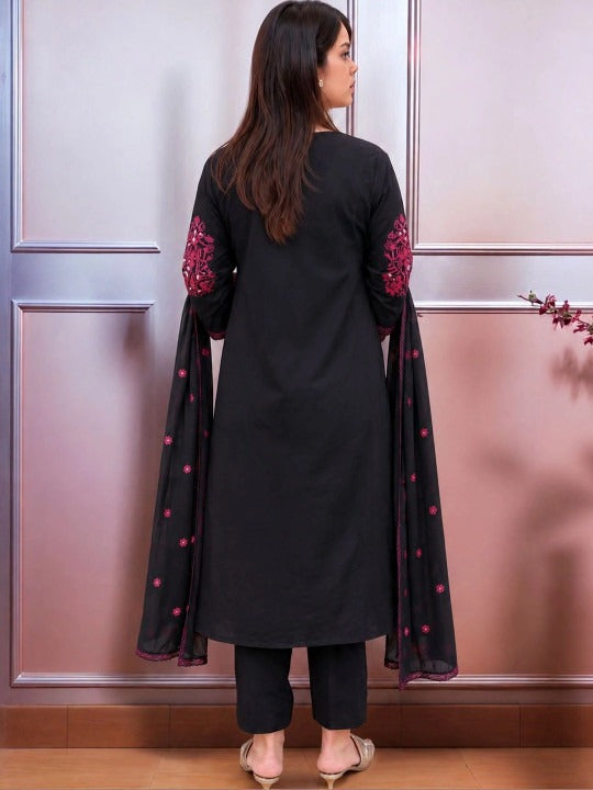 Women Ethnic Motifs Embroidered Regular Thread Work Kurta with Trousers & With Dupatta