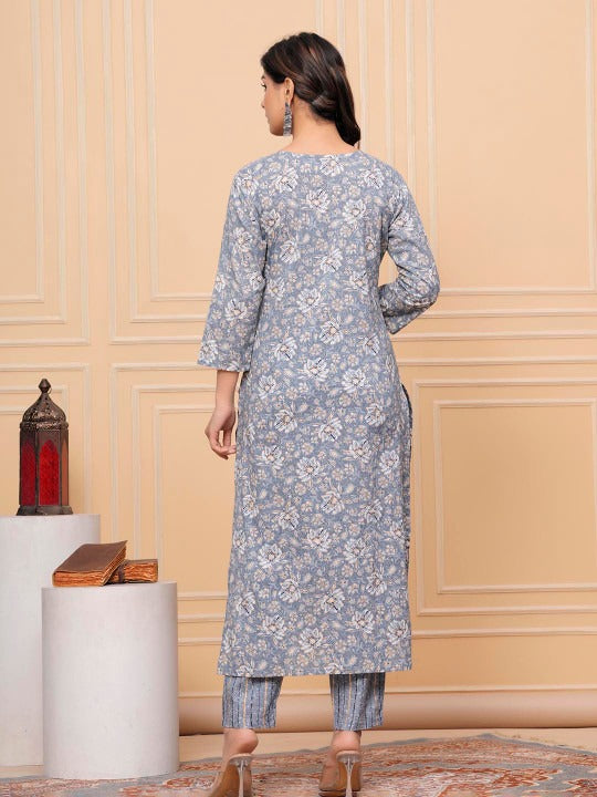 Floral Embroidered Sequinned Round Neck Pure Cotton Kurta With Trousers & Dupatta