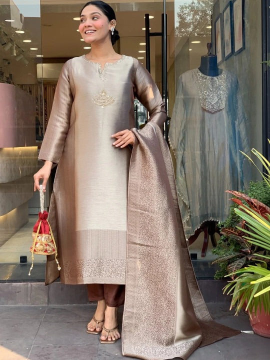 Rose Gold Embroidered Straight Kurta Set with Trousers & Dupatta