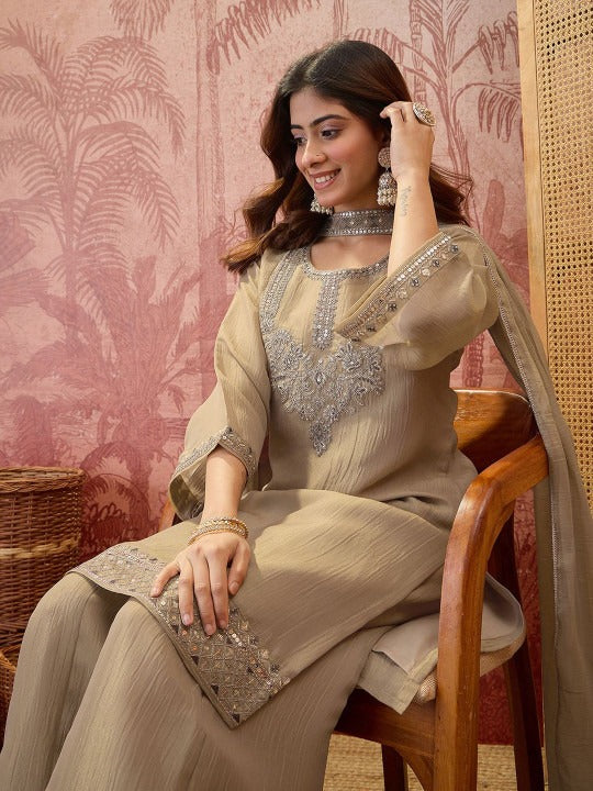Women Floral Embroidered Regular Sequinned Kurta with Palazzos & With Dupatta