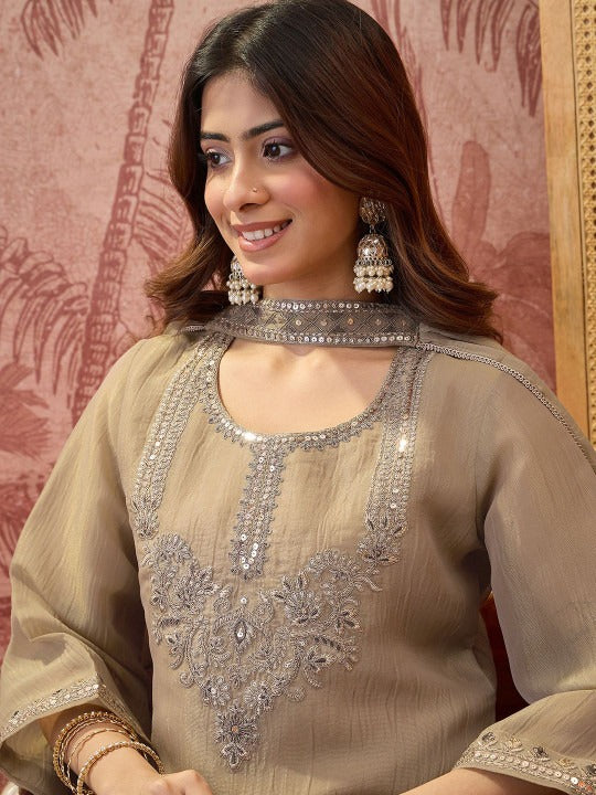 Women Floral Embroidered Regular Sequinned Kurta with Palazzos & With Dupatta