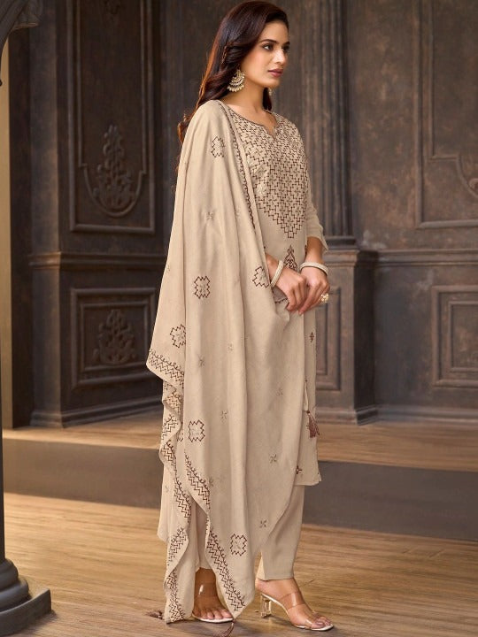 Women Embroidered Regular Thread Work Pure Silk Kurta with Trousers & With Dupatta