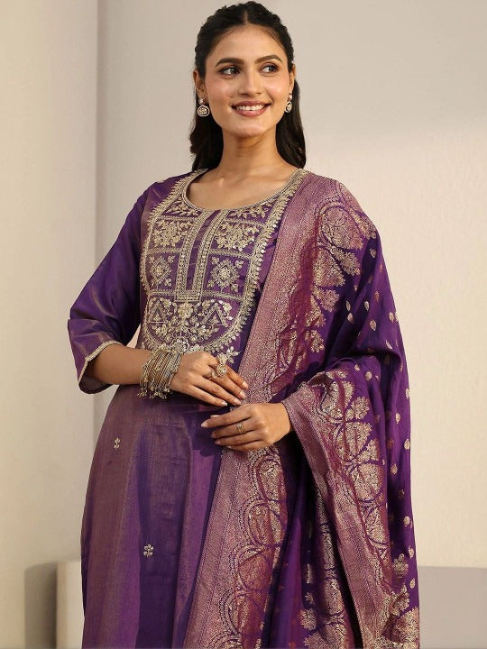 Women Ethnic Motifs Embroidered Regular Thread Work Kurta with Trousers & With Dupatta