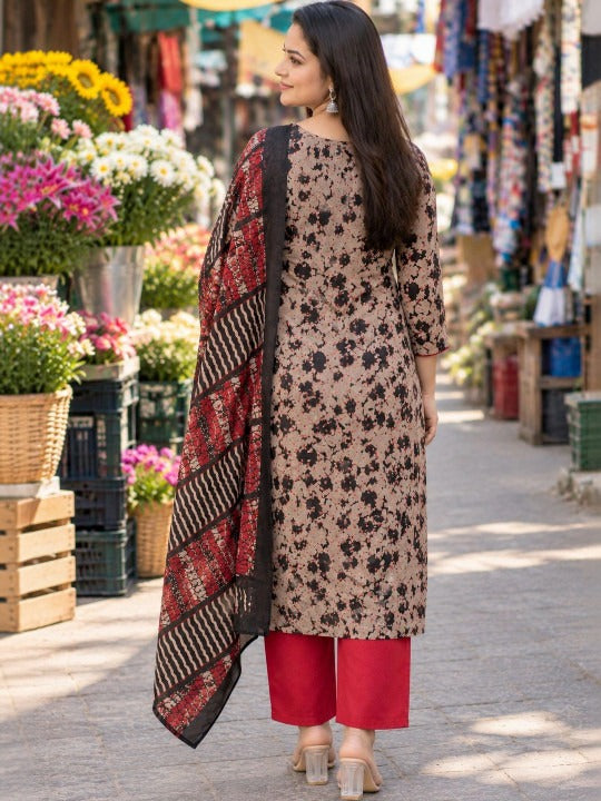 Women Ethnic Motifs Printed Regular Kurta with Trousers & With Dupatta