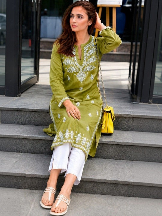 Ethnic Motifs Embroidered Chikankari Chikankari Kurti