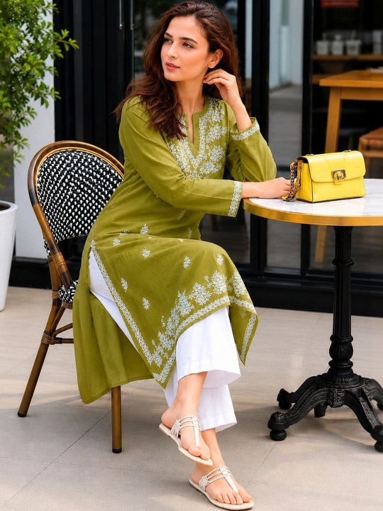 Ethnic Motifs Embroidered Chikankari Chikankari Kurti